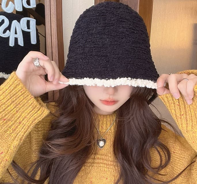 ハット もこもこニット素材バケットハット