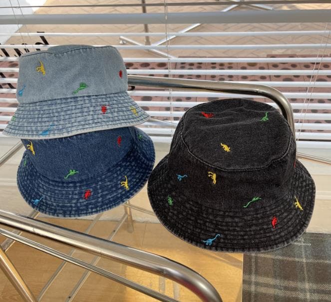 秋冬新作 恐竜刺繍デニムバケツハット 男女兼用 紫外線対策
