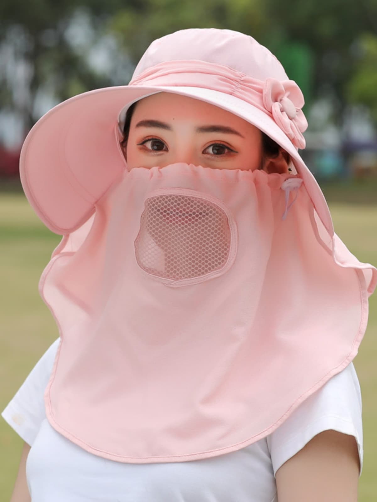 優美な花付きつば広サンシールドバケットハット