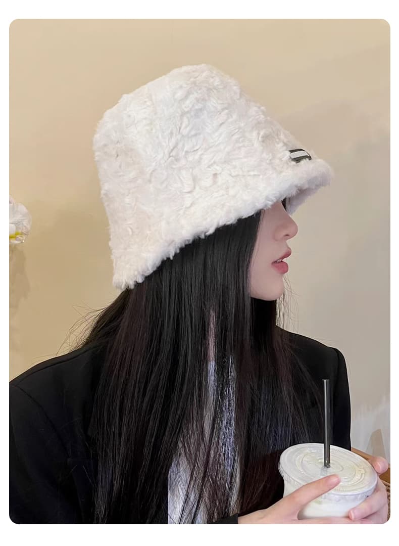 もこもこファーバケットバケットハット