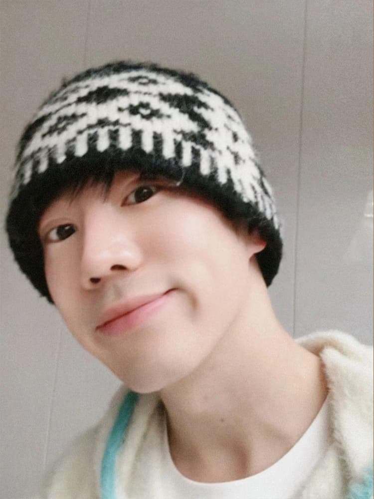 バケットハット 北欧風幾何学模様ニットバケット